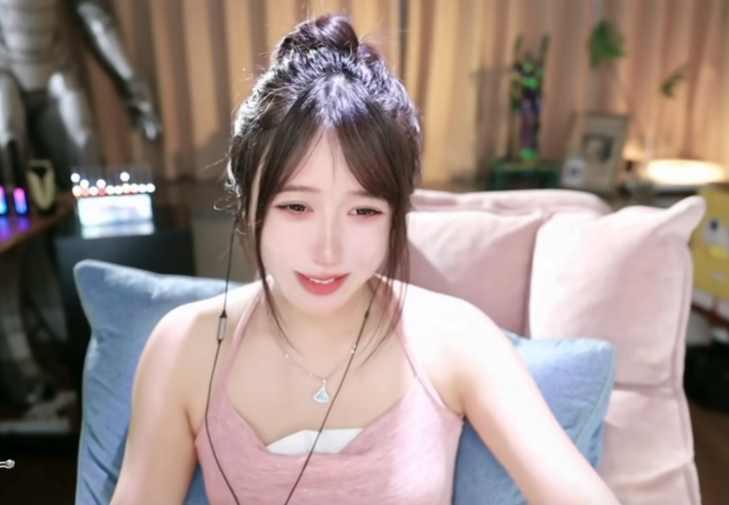 _高光修容笔好用还是粉好用_神奇百货迅速跌落神坛的原因