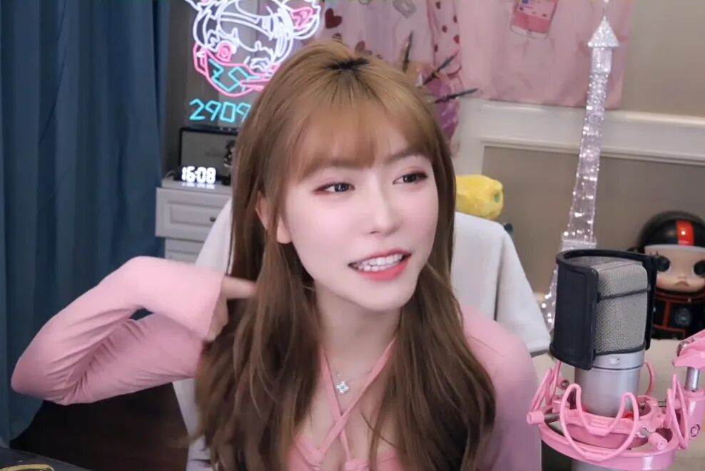 超管还有2分钟抵达,周淑怡也放大招,如愿喜提“黑屏认可”警告_超管还有2分钟抵达,周淑怡也放大招,如愿喜提“黑屏认可”警告_