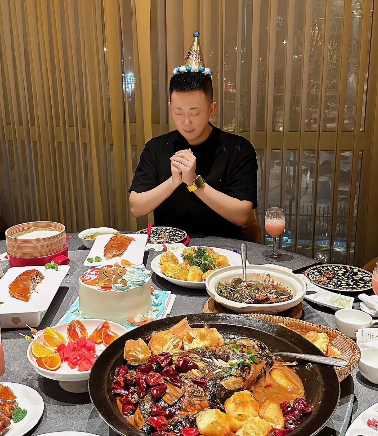 主播生日场控暖场词__女主播生日庆典怎么办