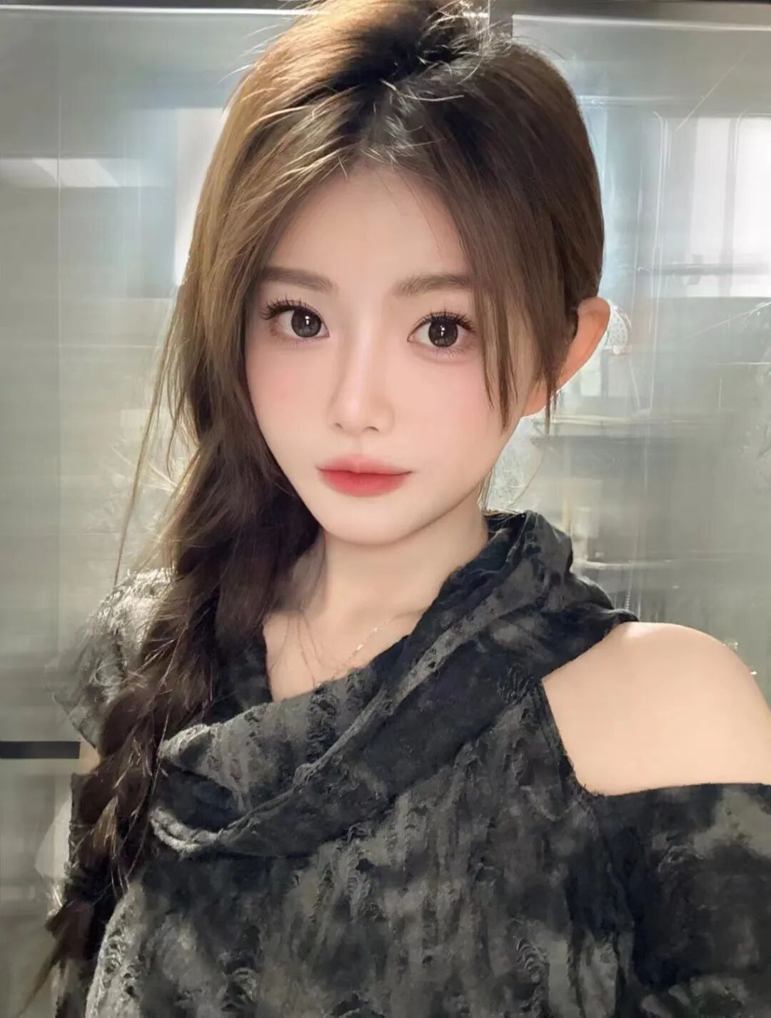 微凉不想直播了？给老板转8位数赎身，粉丝：挺哥可不差这点钱__微凉不想直播了？给老板转8位数赎身，粉丝：挺哥可不差这点钱