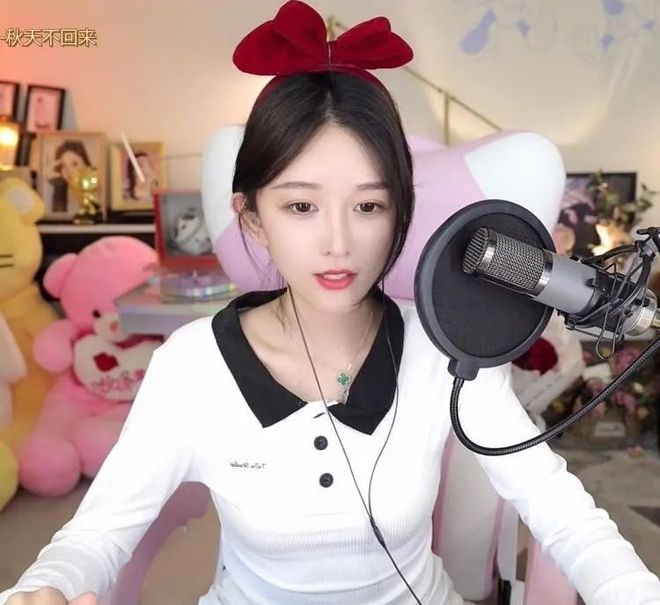 _用我的真心换你真心_军人在维护核心听党指挥