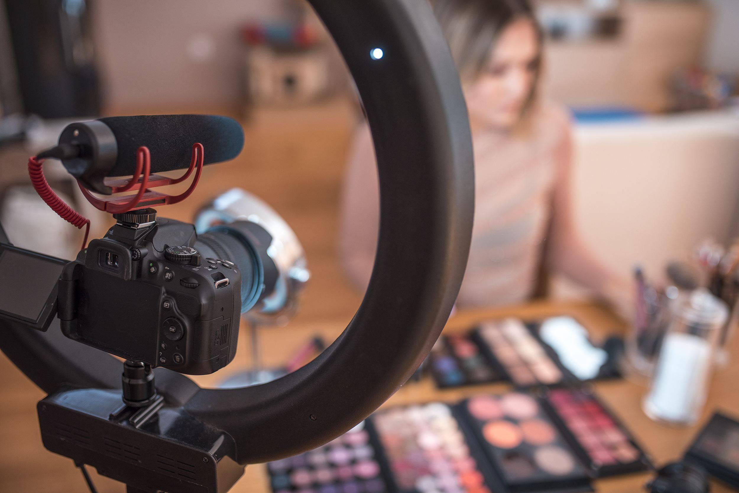 _如何找到适合自己的赛道_赛道入门买什么车好