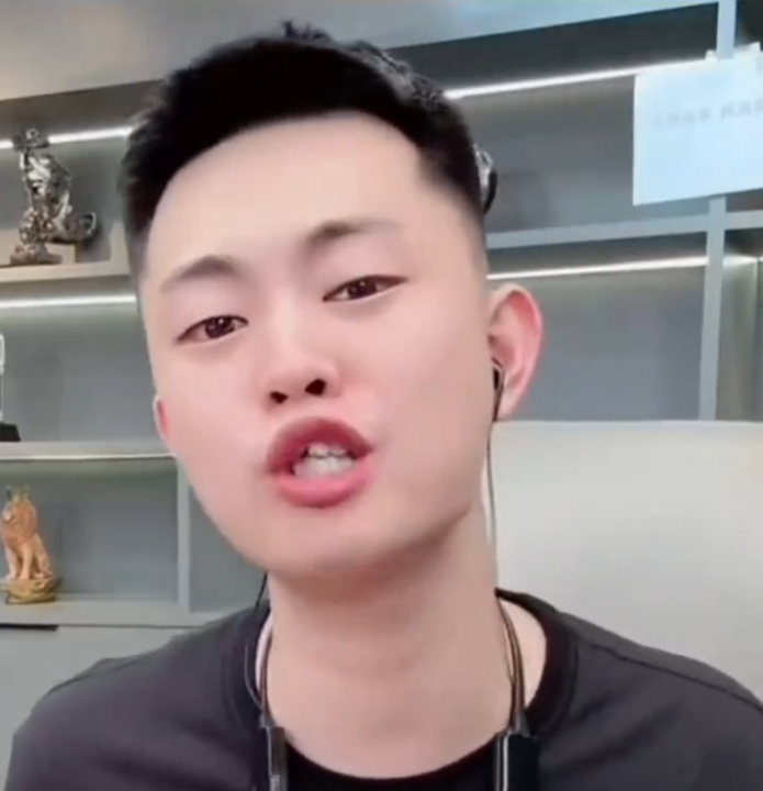 _驴驴baby模仿谁_驴子出逃了