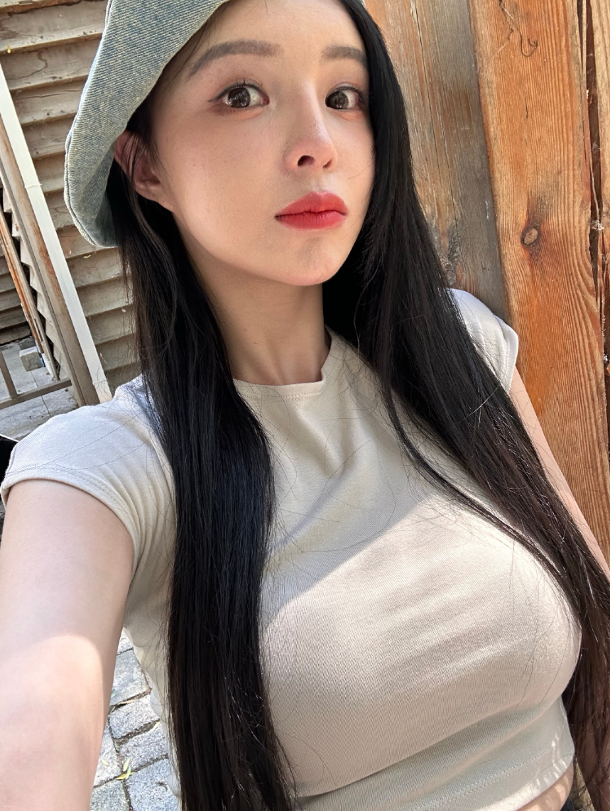 _鲲鹏变一工几变_22岁女孩子转型做什么工作好