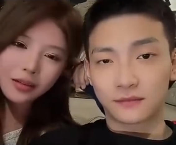 _新腾斥安然恩将仇报，早就想干一架，牌牌琦在怒斥徒弟，粉丝打抱不平_新腾斥安然恩将仇报，早就想干一架，牌牌琦在怒斥徒弟，粉丝打抱不平