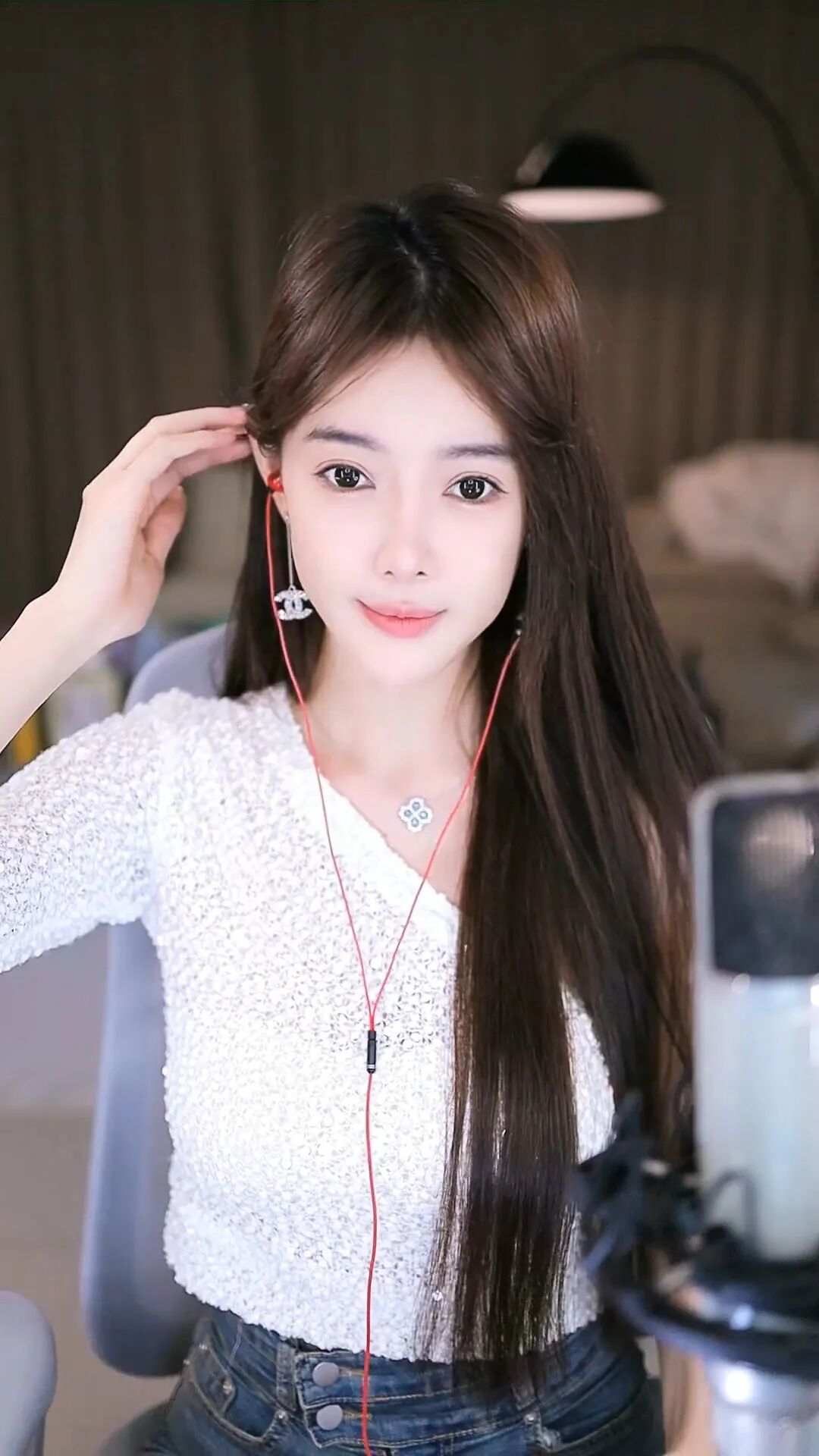 大佛再次强调:买芮甜甜不亏钱!玄律被踢出了心悦主播群?_大佛再次强调:买芮甜甜不亏钱!玄律被踢出了心悦主播群?_