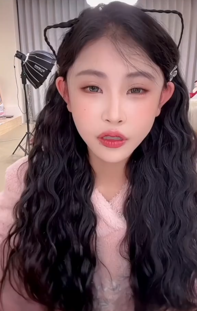 _洋姐点评打道之战是分脏不匀，丁老五提醒猫妹妹：早晚后悔不应撕师父_洋姐点评打道之战是分脏不匀，丁老五提醒猫妹妹：早晚后悔不应撕师父