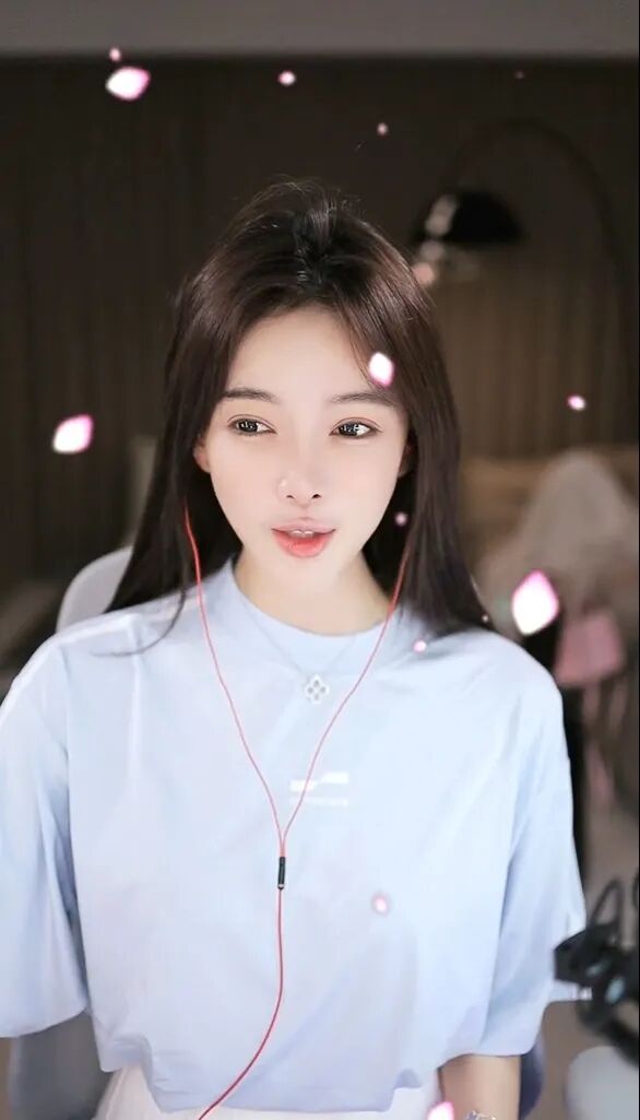 芮甜甜自曝想生个孩子可惜没老公,新VP大哥清醒哥反应很慢?_芮甜甜自曝想生个孩子可惜没老公,新VP大哥清醒哥反应很慢?_