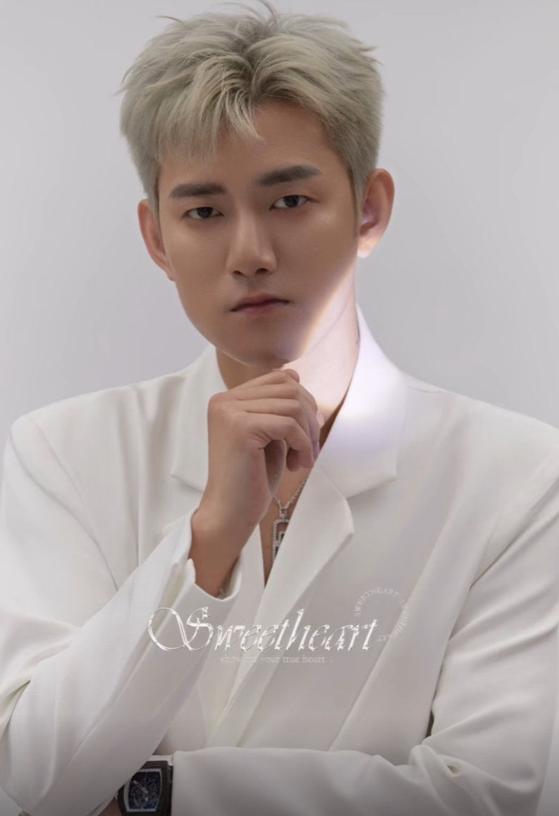 蓄势待发的_科技秀稿_