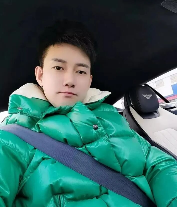 蓄势待发的_科技秀稿_