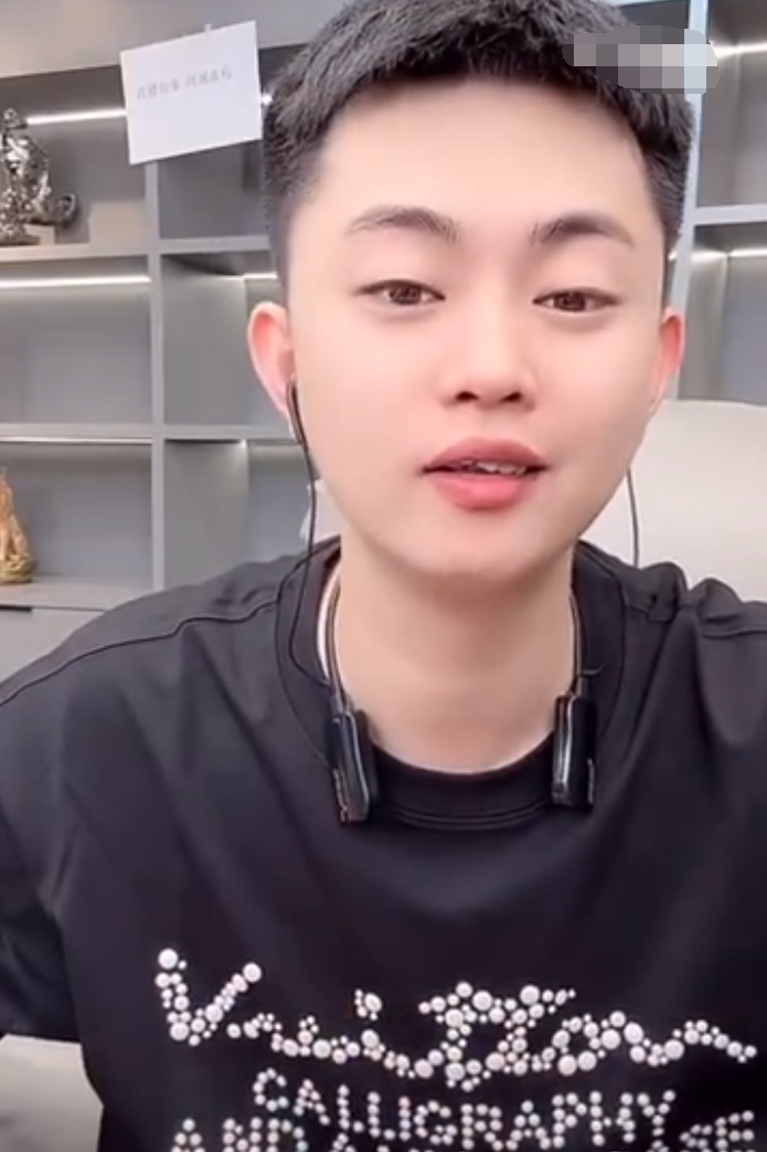 _辛巴要八卦舆论一战，看我能不能战过！巴扎黑列举ks流量最牛主播_辛巴要八卦舆论一战，看我能不能战过！巴扎黑列举ks流量最牛主播