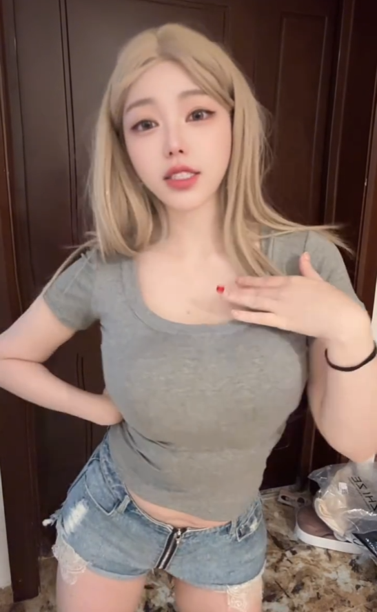 上市公司“太子爷”追我，刘飞儿自曝多个追求者，不会从粉丝里找__上市公司“太子爷”追我，刘飞儿自曝多个追求者，不会从粉丝里找