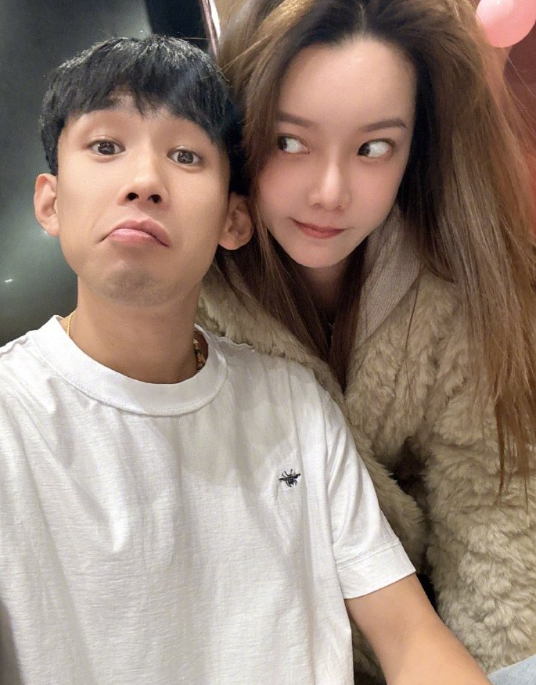 天佑祝福有能力的兄弟越飞越高？不满小弟，没抽过成，放过我吧！__天佑祝福有能力的兄弟越飞越高？不满小弟，没抽过成，放过我吧！