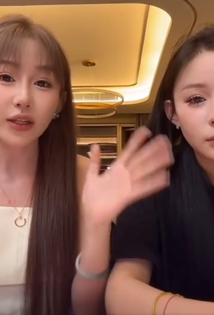 _韩雅乐沈美嘉夫妻为女儿庆百日宴，思萌撕盈儿，在男友前没边界感！_韩雅乐沈美嘉夫妻为女儿庆百日宴，思萌撕盈儿，在男友前没边界感！