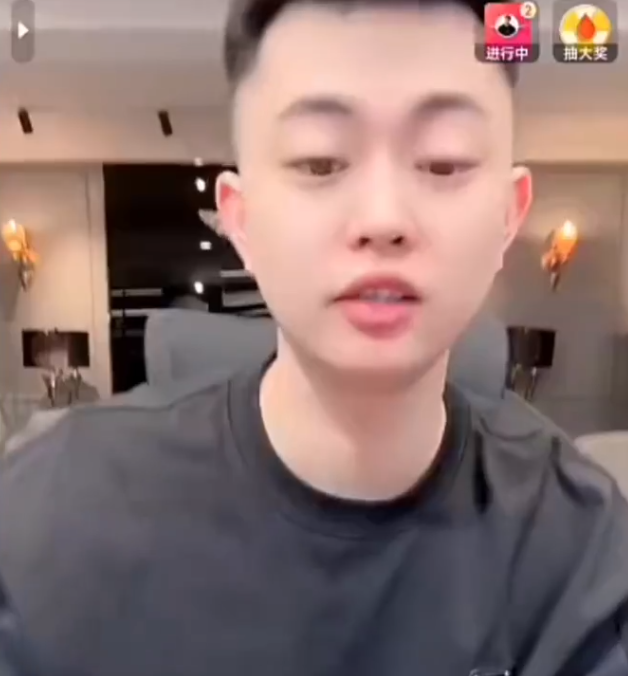 巴扎黑爹是谁_巴扎黑家的小冠军简介_