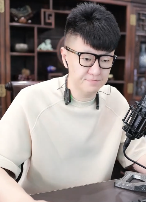 大佛接手国威差点失败，是YY拯救了自己，若浅蓝接手心悦，能来一半以上主播_大佛接手国威差点失败，是YY拯救了自己，若浅蓝接手心悦，能来一半以上主播_