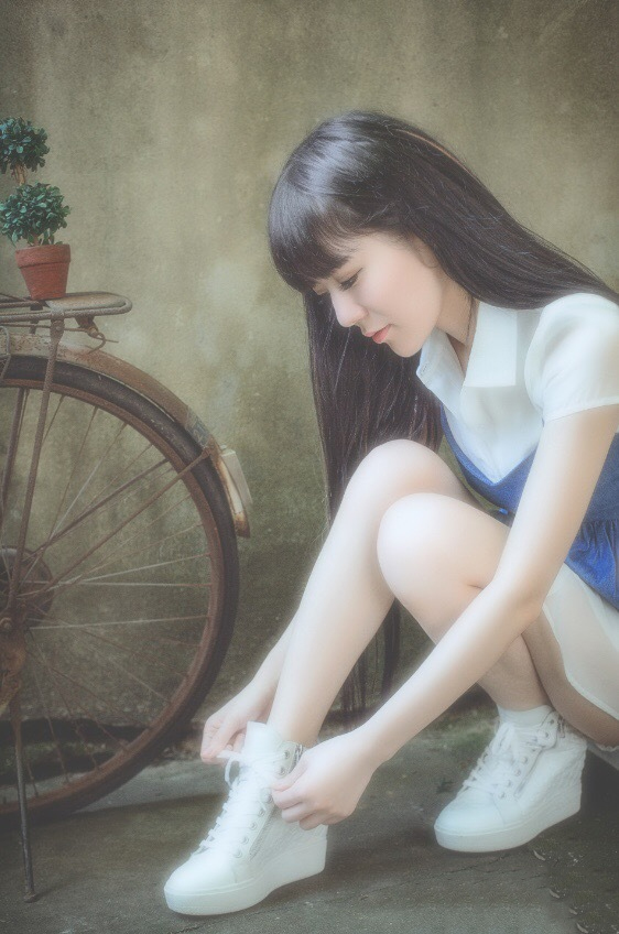 YY美女人气主播星妹妹写真照片合集第13张