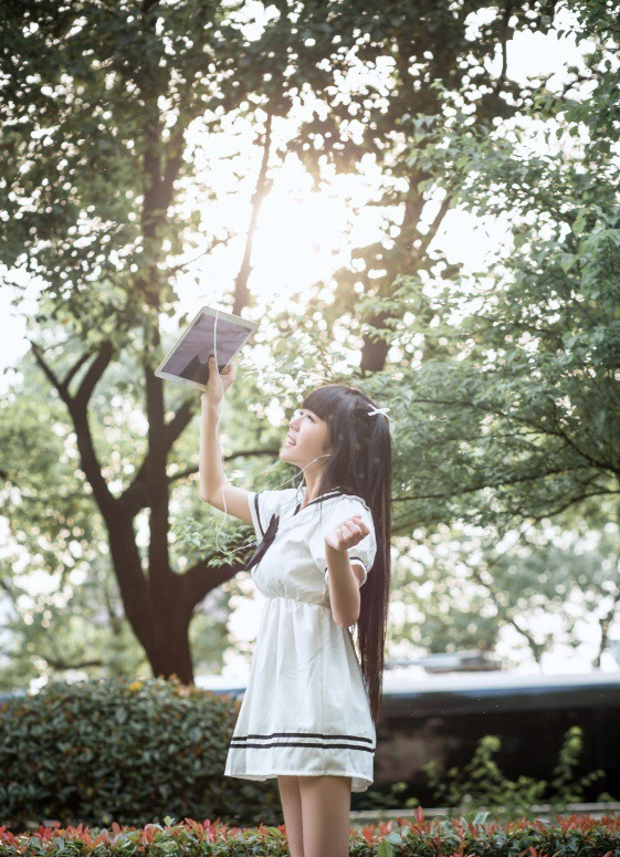 YY美女人气主播星妹妹写真照片合集第16张