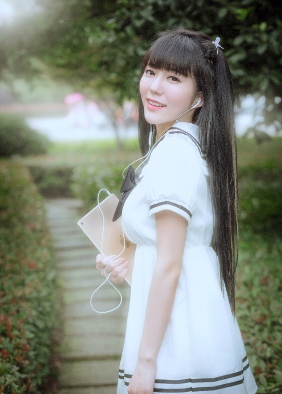 YY美女人气主播星妹妹写真照片合集第17张