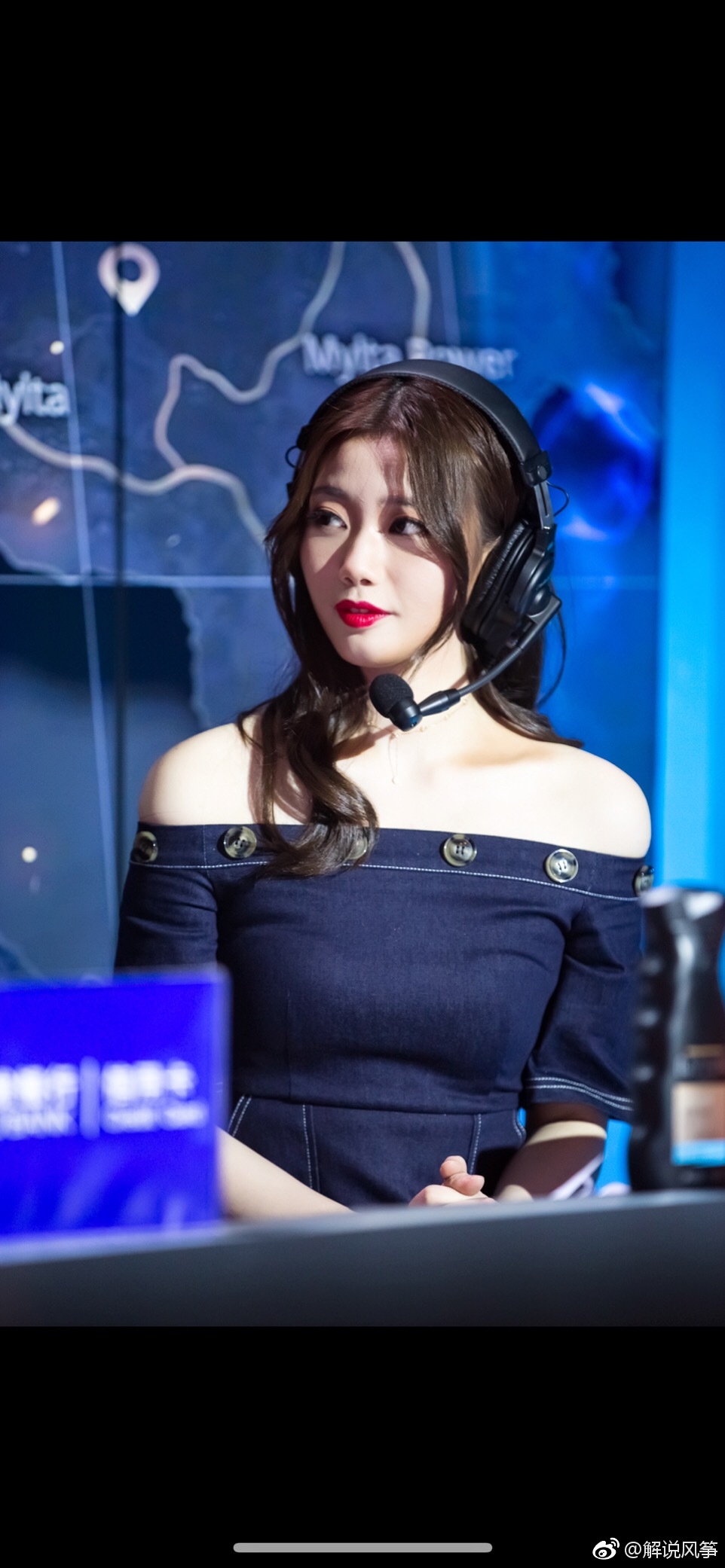 YY直播解说风筝、绝地求生女解说风筝写真图集第6张