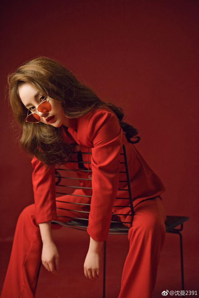 快手平台网红主播沈曼写真套图合集