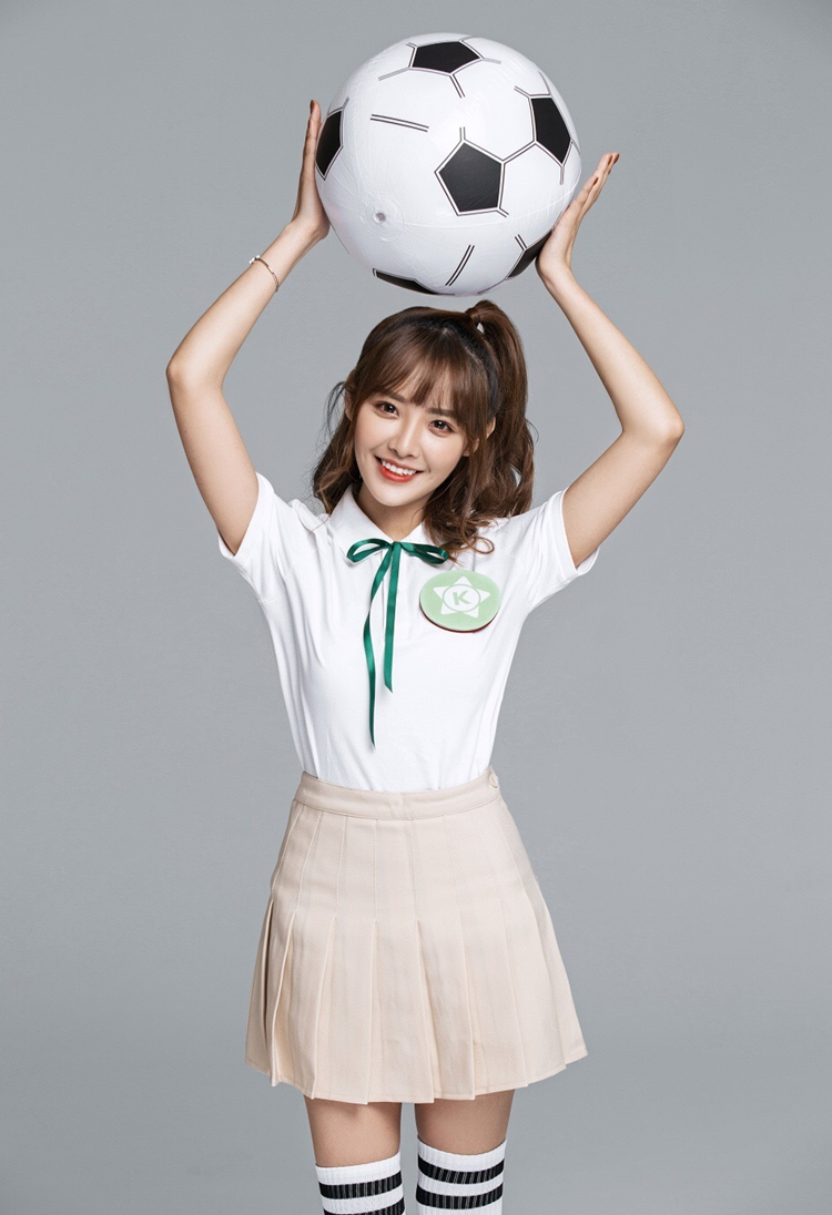 抖音红人兔子牙写真照片第3张