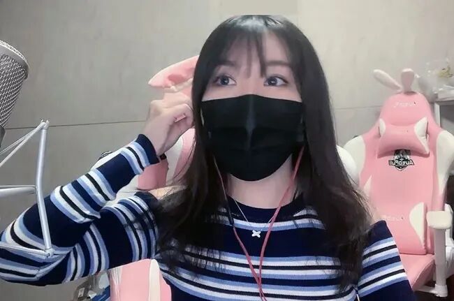 _经历了重大人生巨变，PDD停播原因是丧父，上线爆料即将回归复播_经历了重大人生巨变，PDD停播原因是丧父，上线爆料即将回归复播