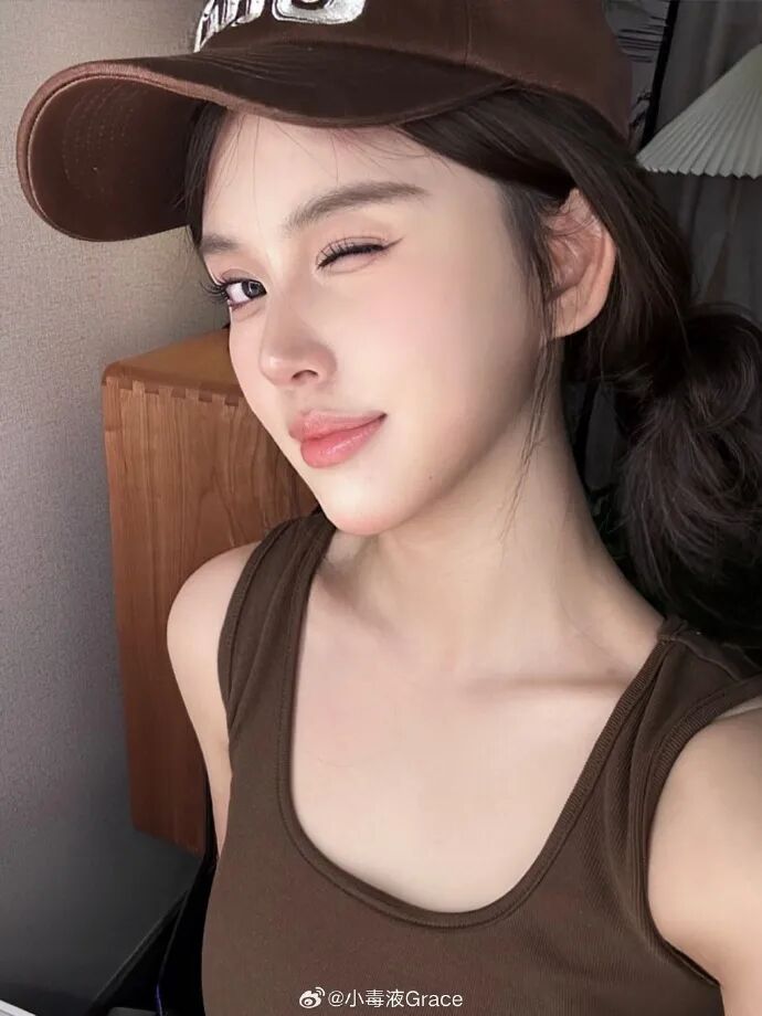 _芮甜甜透露：早就与YY直播和解！羊哥谈与小毒液关系，很纯真！_芮甜甜透露：早就与YY直播和解！羊哥谈与小毒液关系，很纯真！