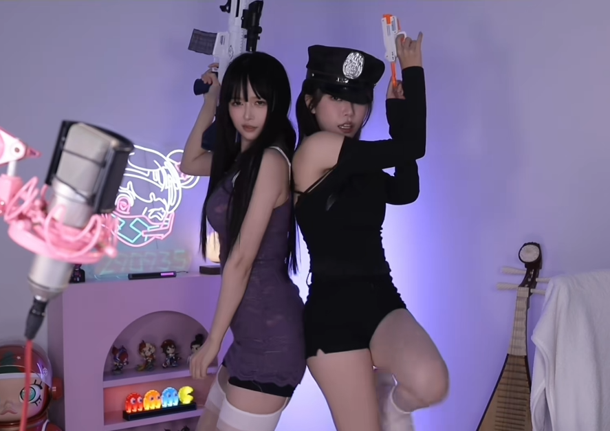 周淑怡首秀尴尬整活儿,没活硬整太无聊,次日人气直接“腰斩”_周淑怡首秀尴尬整活儿,没活硬整太无聊,次日人气直接“腰斩”_