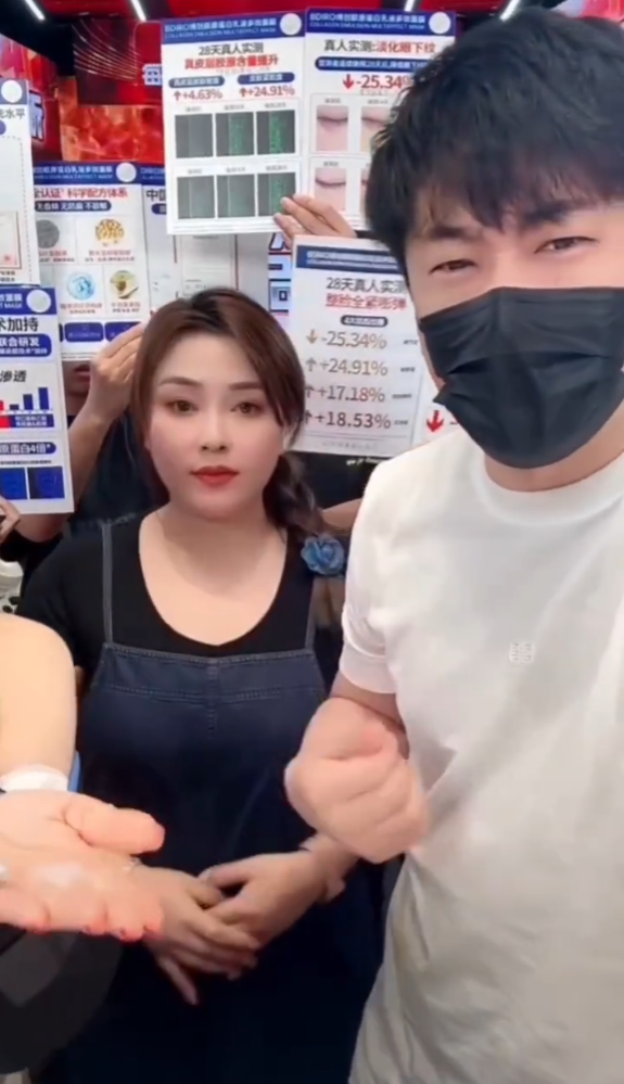 辛巴怒怼散打哥_辛巴超越散打哥_