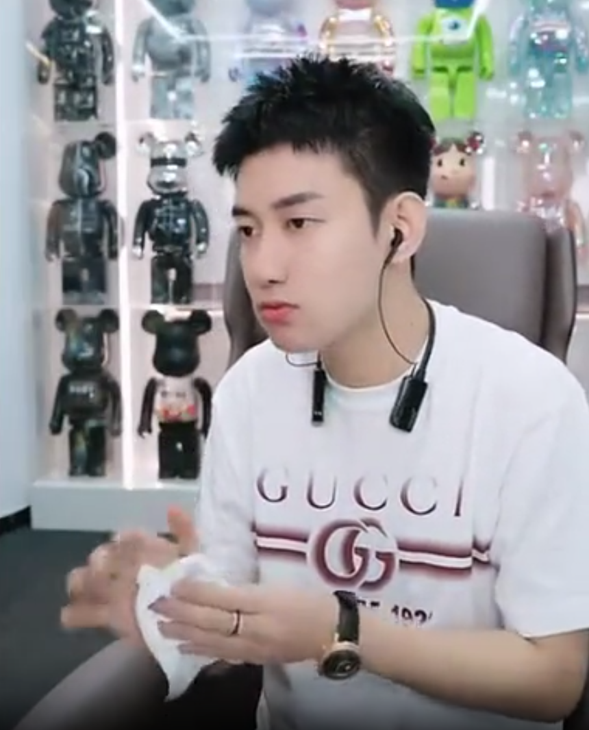 _抖音八卦主播怎么挣钱_抖音八卦直播吧