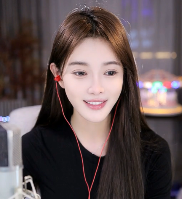 yy芮甜甜和挺哥__芮甜甜卖车