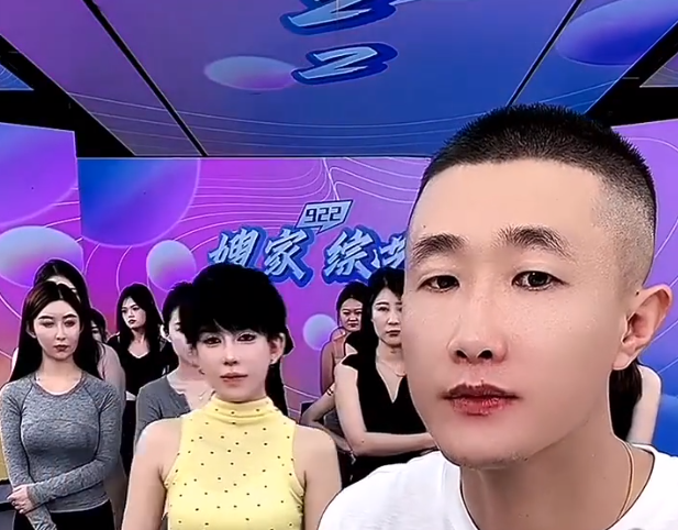 张二嫂为徒弟发声，怒斥王剑没格局，巴扎黑分析辛巴为何不交朋友__张二嫂为徒弟发声，怒斥王剑没格局，巴扎黑分析辛巴为何不交朋友