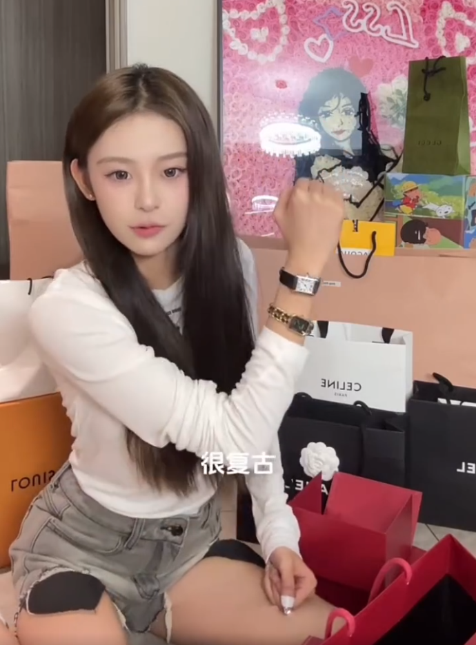 _大网红就了不起吗？网友怒斥殷世航，天佑提醒粉丝：少看炒作剧本_大网红就了不起吗？网友怒斥殷世航，天佑提醒粉丝：少看炒作剧本