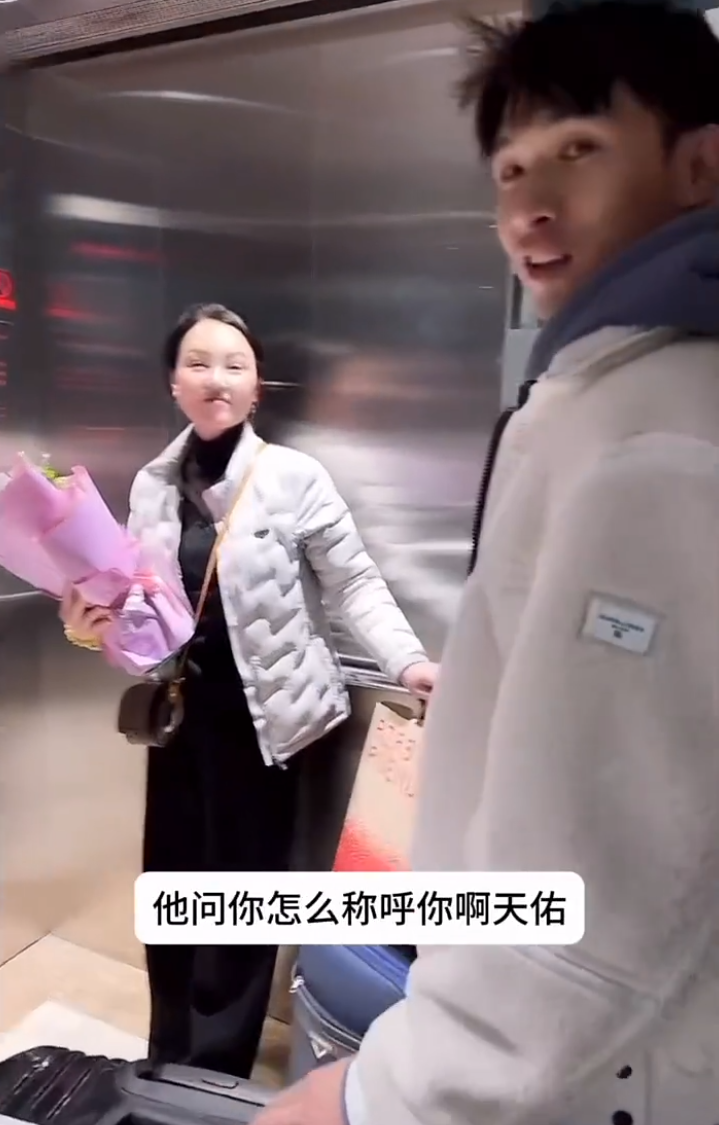 南宁机场怎么接机__在机场接机欢迎词语