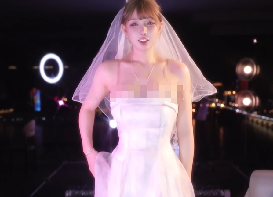 _斗鱼三骚封房视频_斗鱼为什么封小智