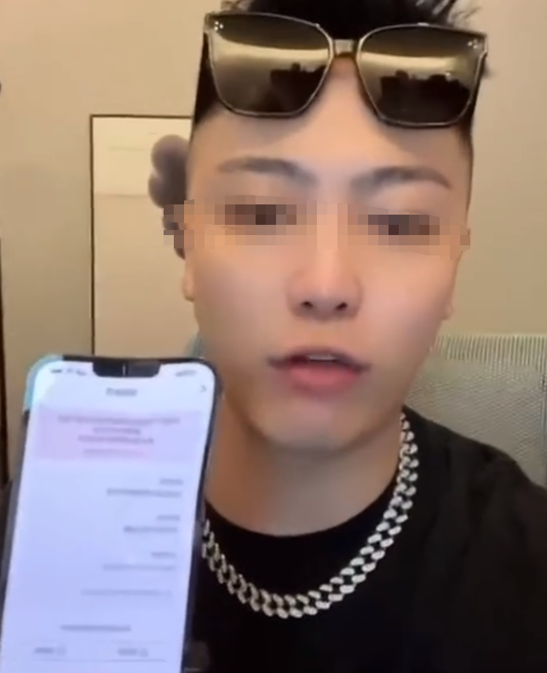 _“大哥远”被封，52级大哥要起诉某音！方丈小杜凤同框，不可能复婚_“大哥远”被封，52级大哥要起诉某音！方丈小杜凤同框，不可能复婚