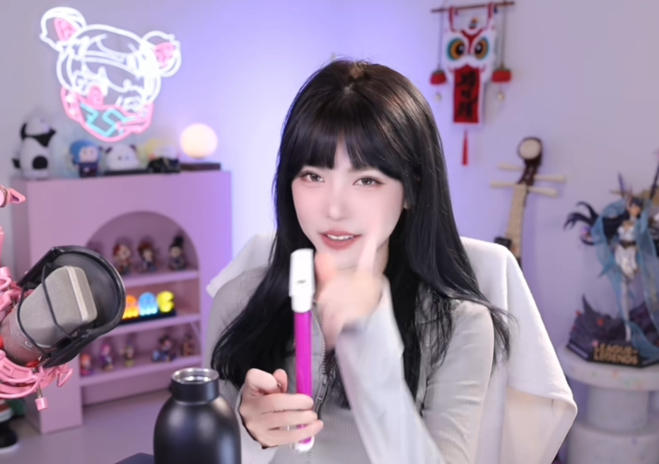 爸爸看到擦边会不会尴尬？周淑怡直言他很开明，跳擦玻璃都没事儿__爸爸看到擦边会不会尴尬？周淑怡直言他很开明，跳擦玻璃都没事儿