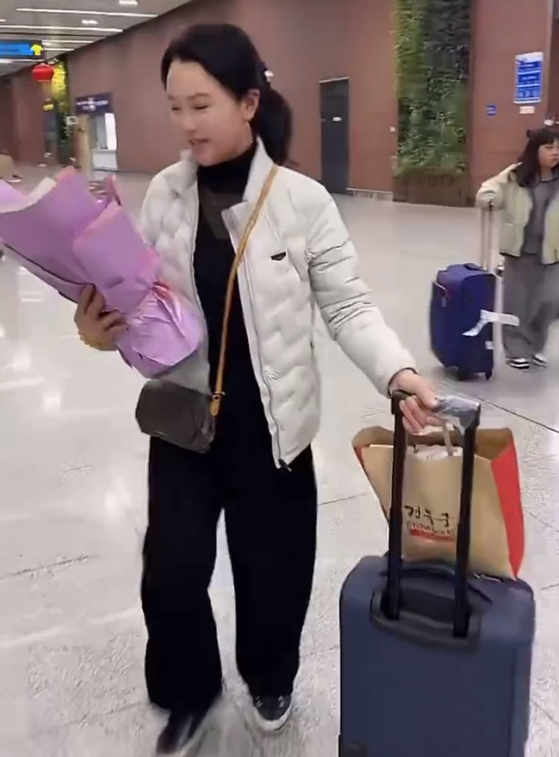 _芮甜甜资料_芮甜甜简介个人资料