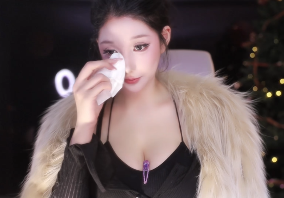 要还300平房贷，压力大米娜哭诉绝不下海，做主播拯救了她全家__要还300平房贷，压力大米娜哭诉绝不下海，做主播拯救了她全家