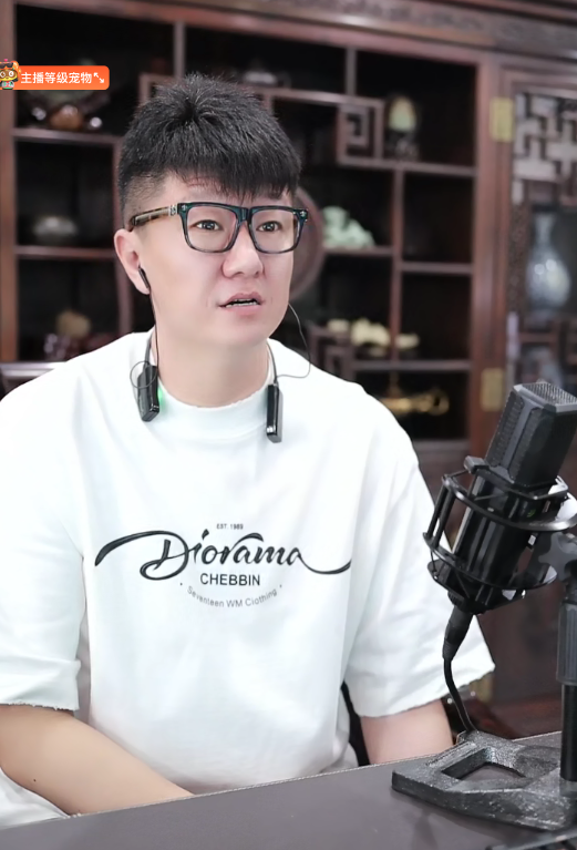 _老塔放话35人违约,只起诉小天天?大佛给小乔准备三克拉钻戒?_老塔放话35人违约,只起诉小天天?大佛给小乔准备三克拉钻戒?