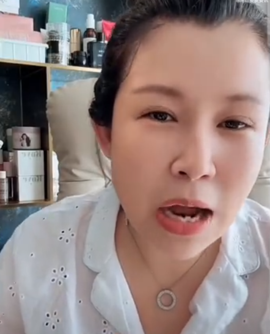 _驴姐吐槽驴爸跟我和二驴哭穷？吴召国爆快KS气造假，将不再投流！_驴姐吐槽驴爸跟我和二驴哭穷？吴召国爆快KS气造假，将不再投流！