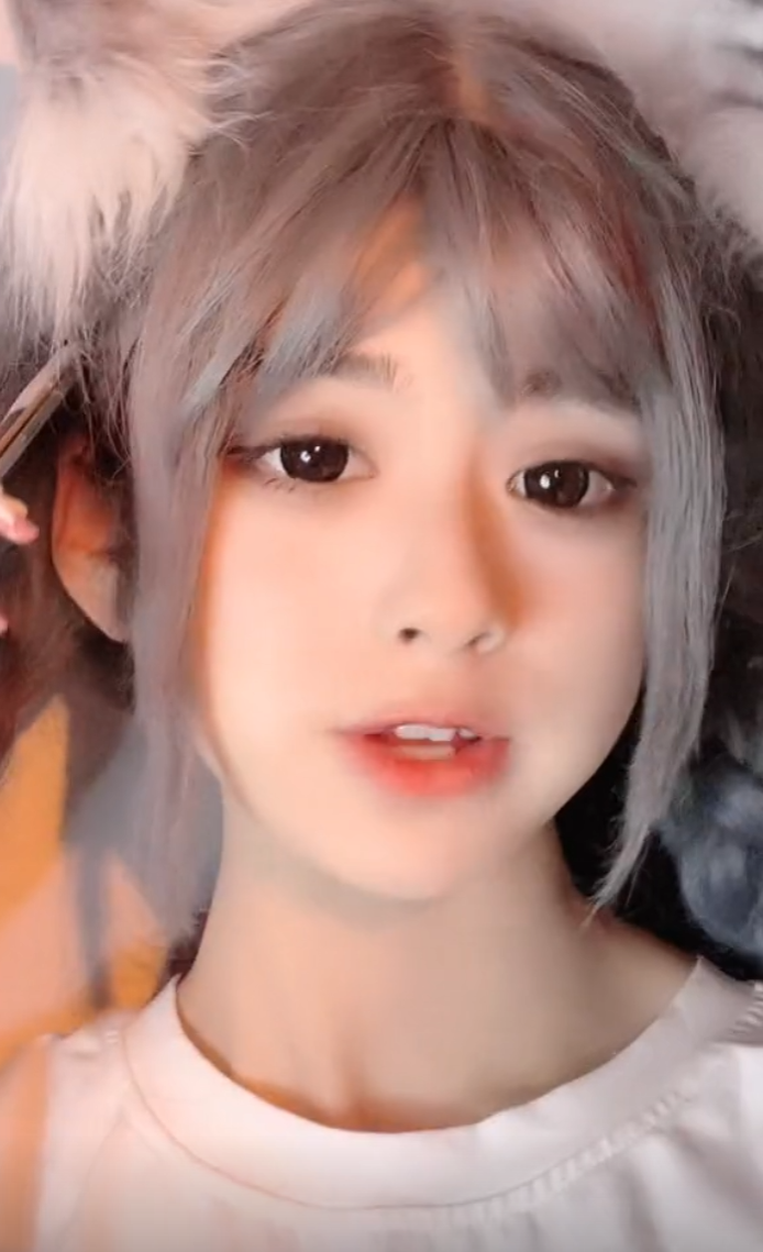 快手安妮是谁的徒弟__快手安妮出过车祸吗