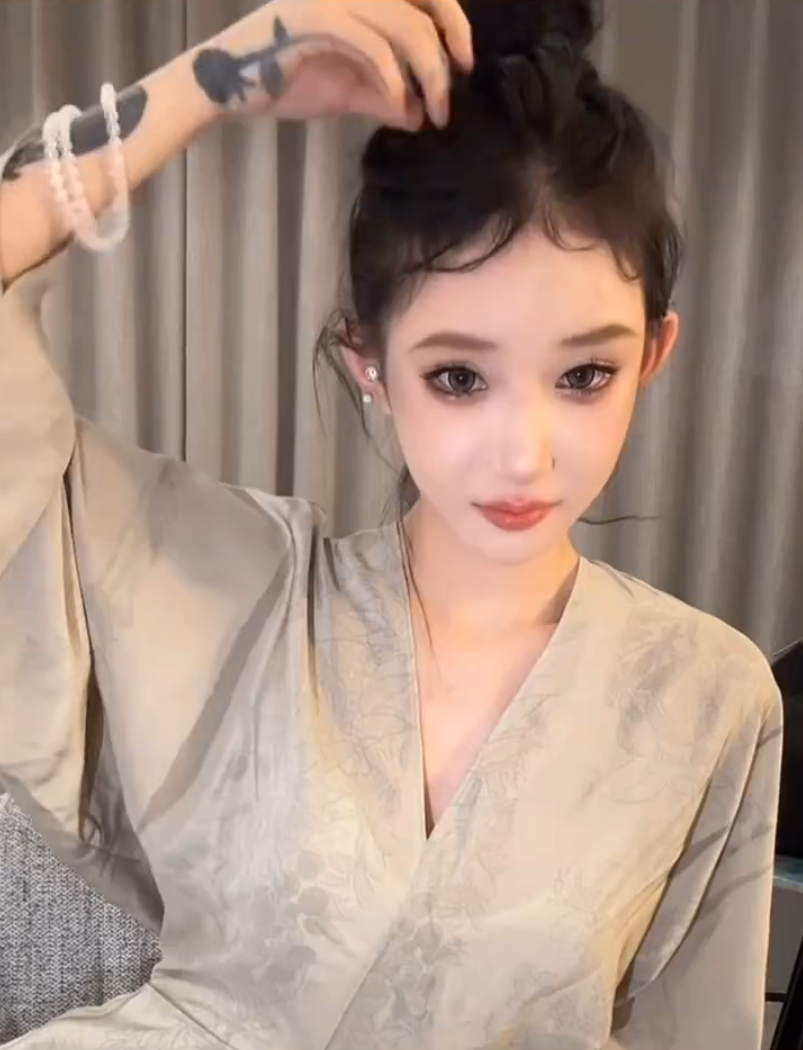 讲述一次聚会的经历英文_驴嫂整容前照片_