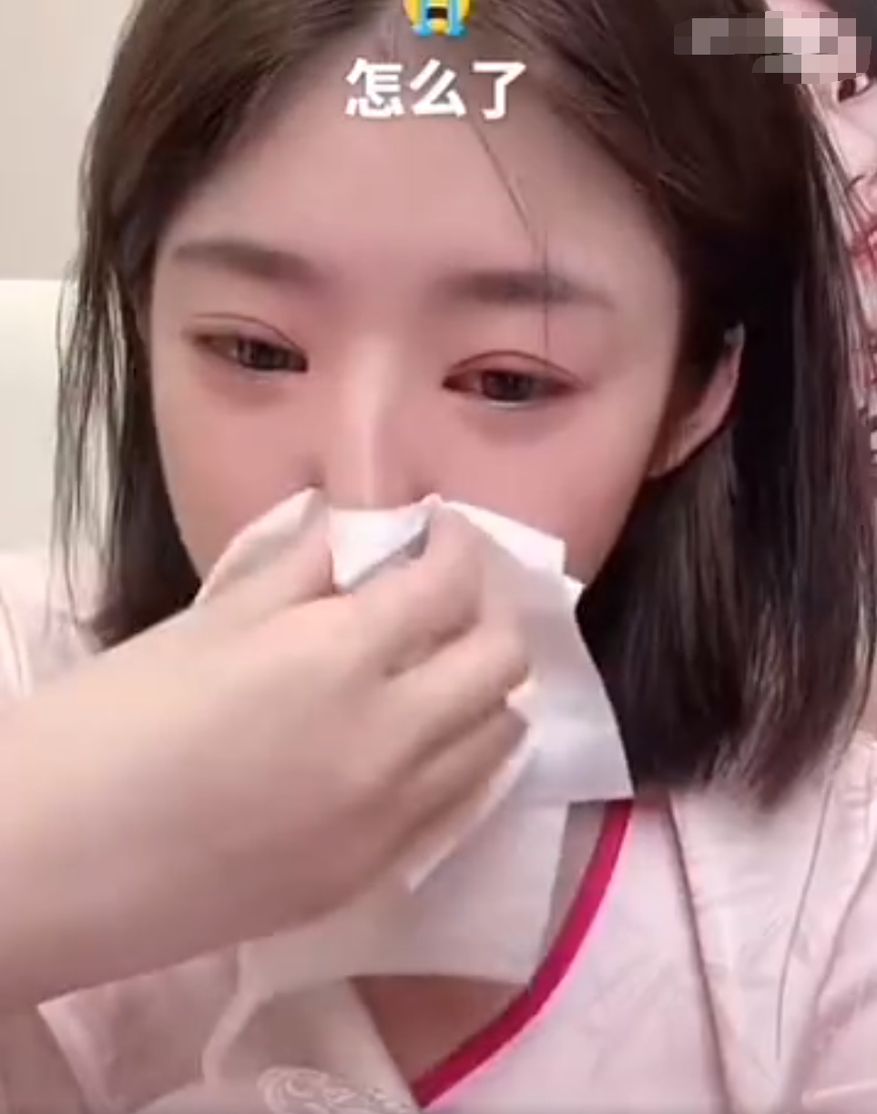 刘二狗搞笑视频全集__锵锵三人行孔二狗视频