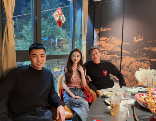 整容老婆__整容女前后对比