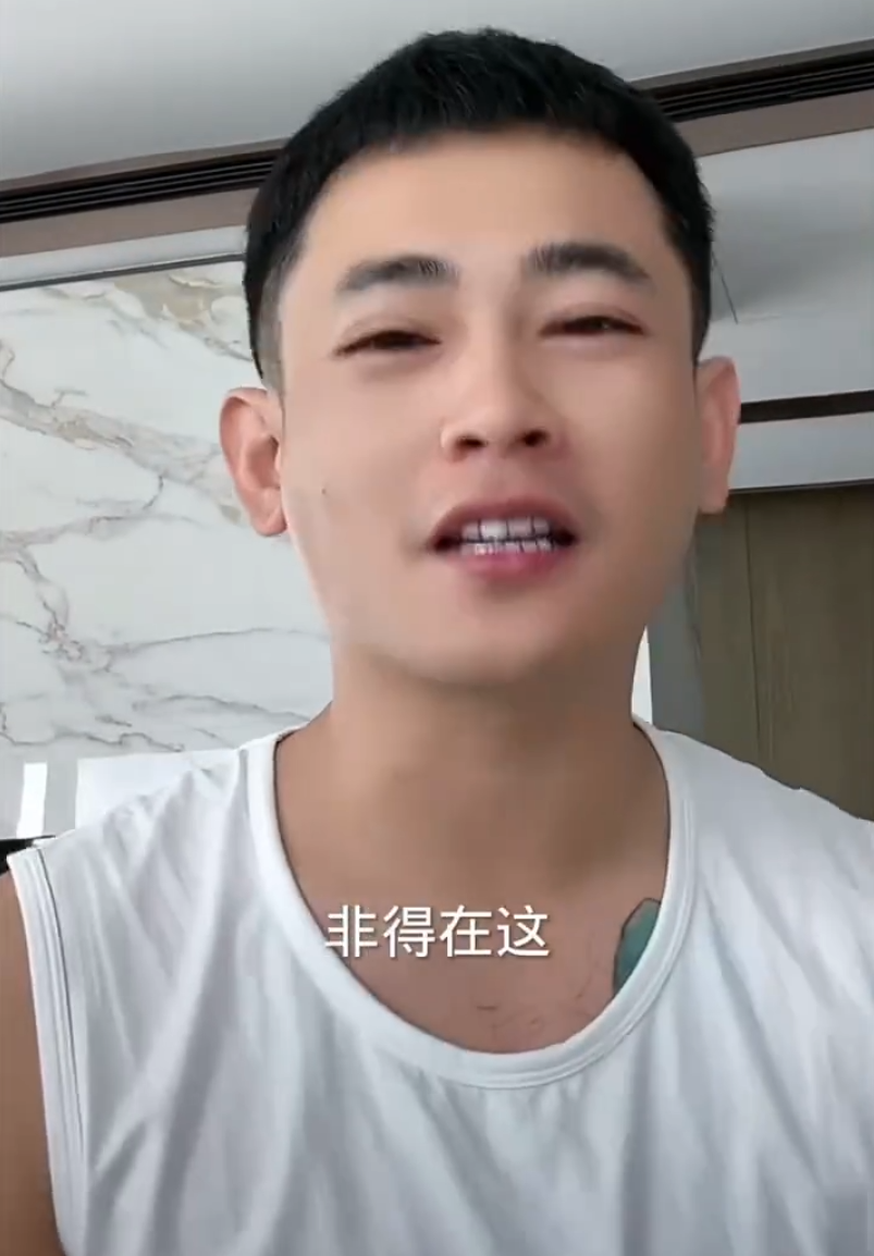 辛巴表示：我能看到事情本质，吴迪称签的合同，不能在ks随便播_辛巴表示：我能看到事情本质，吴迪称签的合同，不能在ks随便播_