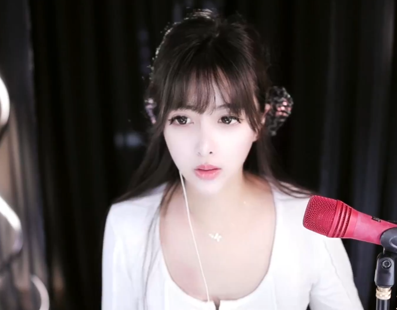 刷不了3000万就滚，女主播“明码标价”，因网友轻佻言论当场发飙_刷不了3000万就滚，女主播“明码标价”，因网友轻佻言论当场发飙_