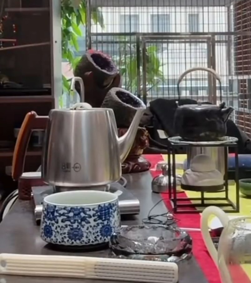 _顾茜茜回应被永封,重开小号继续玩?天佑讲述为何给崔阿扎买库里南_顾茜茜回应被永封,重开小号继续玩?天佑讲述为何给崔阿扎买库里南