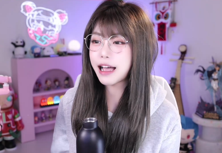 _周淑怡跳槽后人气暴跌，怒怼观众：怎么不让你老木擦边去！_周淑怡跳槽后人气暴跌，怒怼观众：怎么不让你老木擦边去！